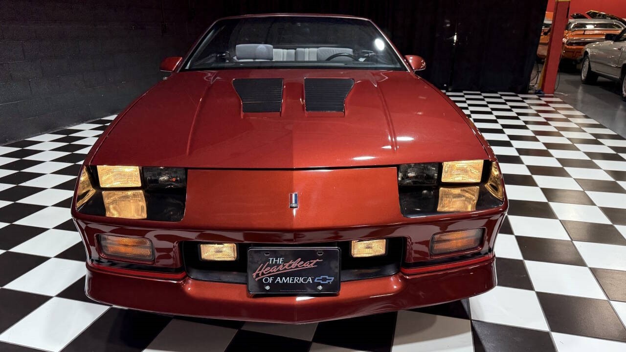 Chevrolet-Camaro-1988-Convertible-9