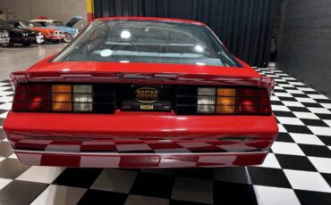 Chevrolet-Camaro-1988-Hatchback-3