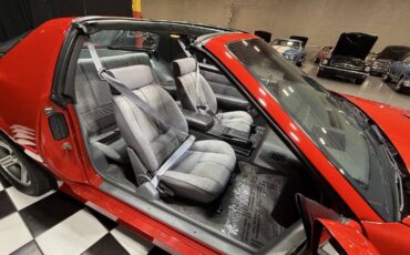 Chevrolet-Camaro-1988-Hatchback-33