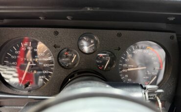 Chevrolet-Camaro-1988-Hatchback-8