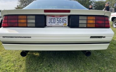 Chevrolet-Camaro-1989-6