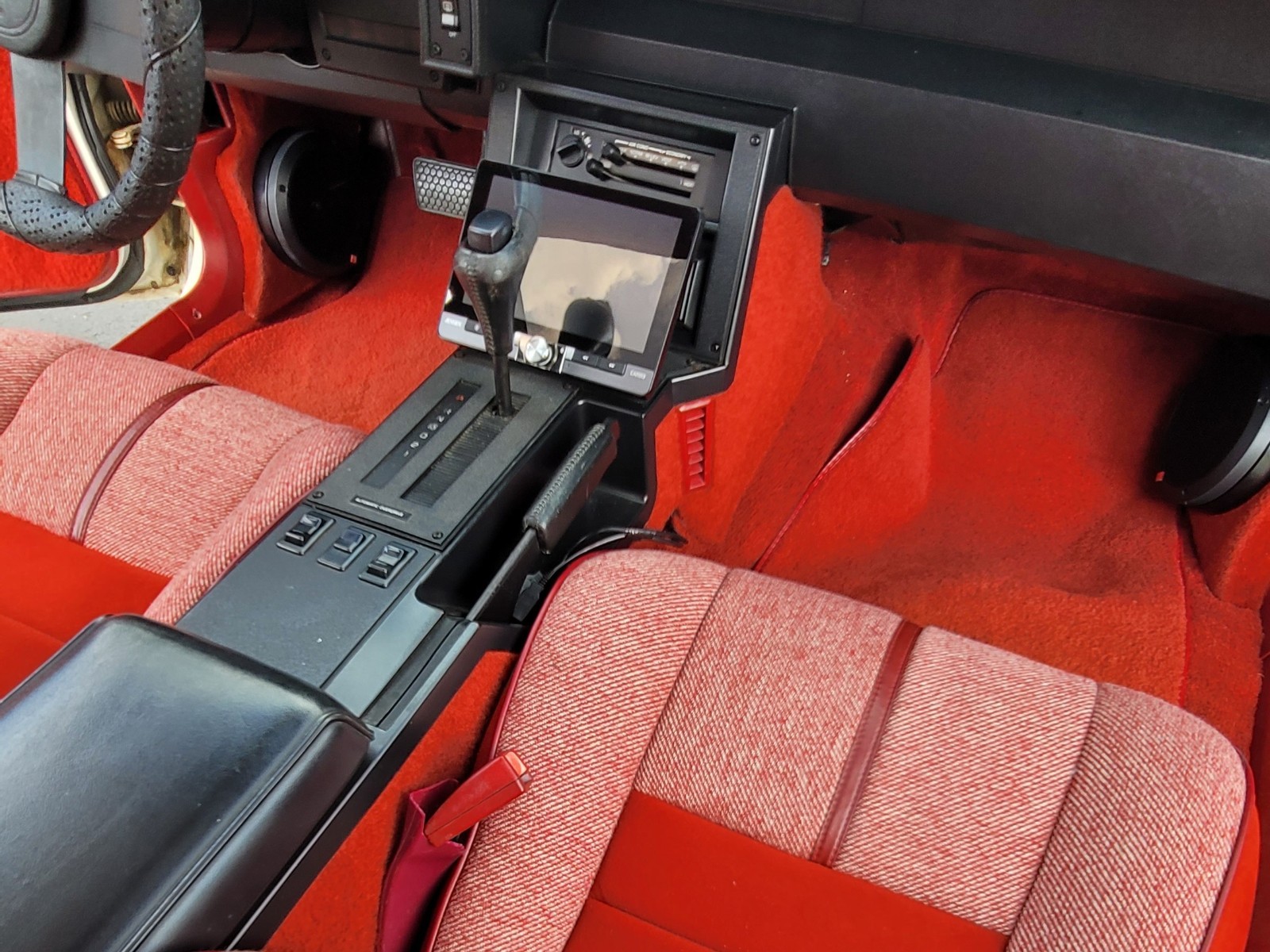 Chevrolet-Camaro-1989-Coupe-13