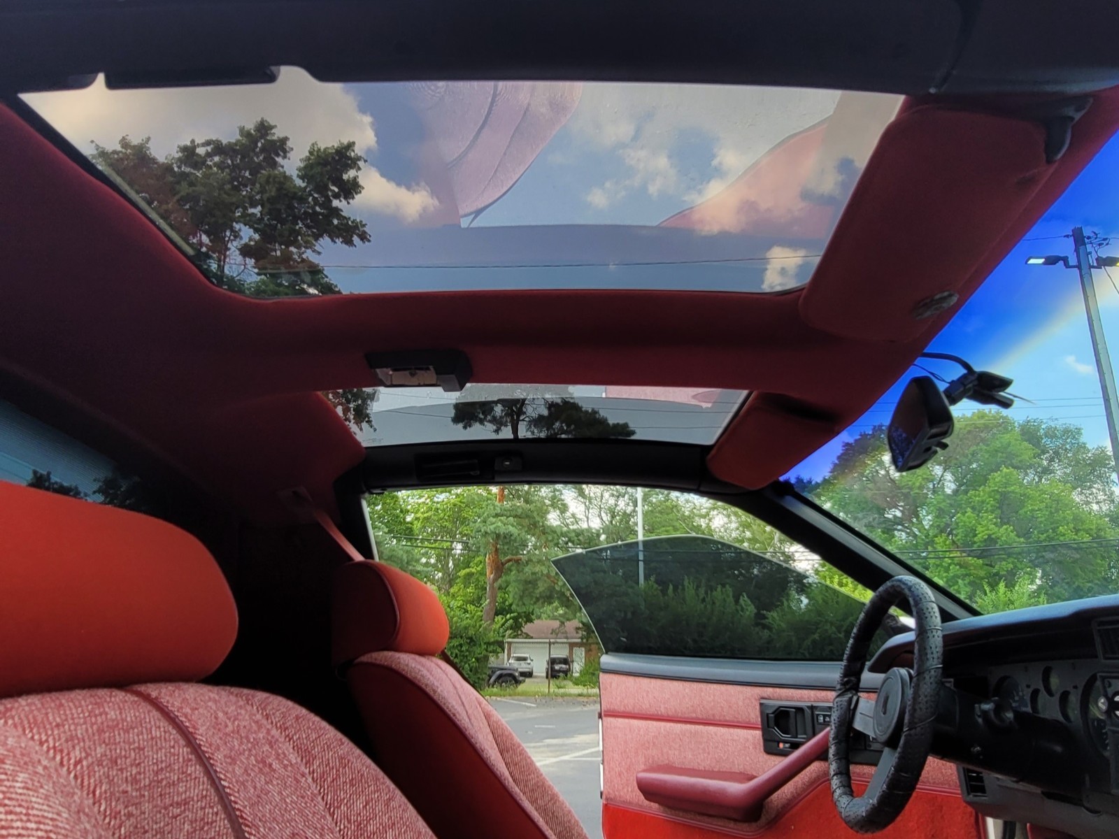 Chevrolet-Camaro-1989-Coupe-16