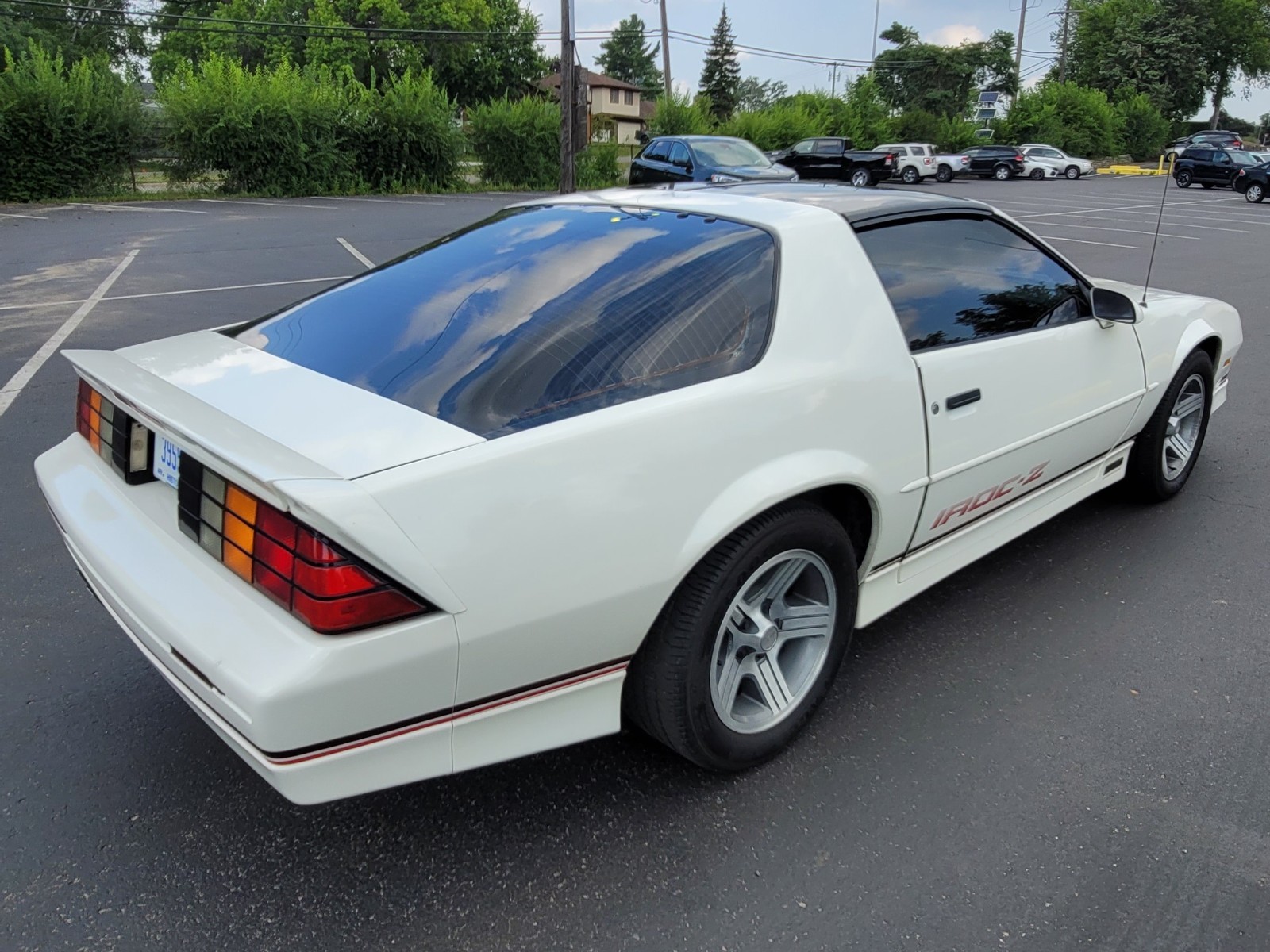 Chevrolet-Camaro-1989-Coupe-4