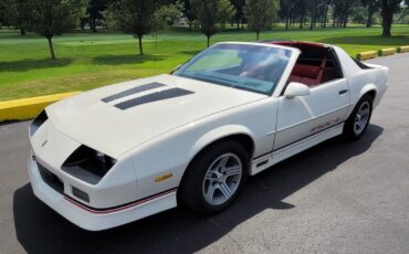 Chevrolet-Camaro-1989-Coupe