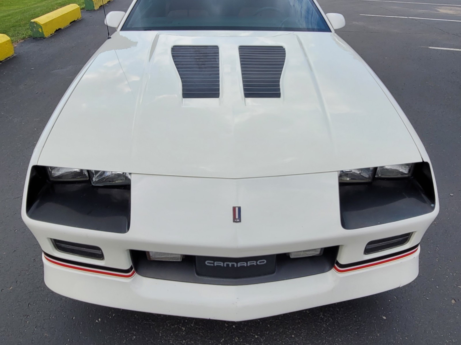 Chevrolet-Camaro-1989-Coupe-5