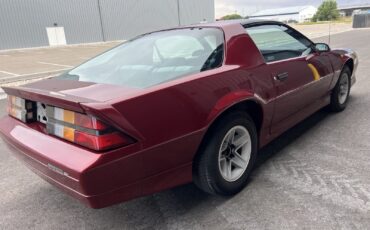 Chevrolet-Camaro-1990-Coupe-3
