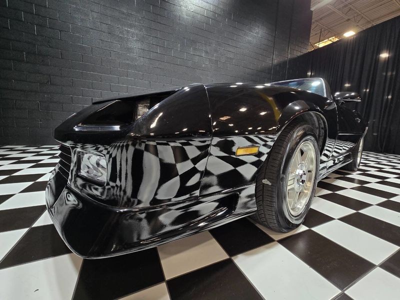 Chevrolet-Camaro-1992-Convertible-11