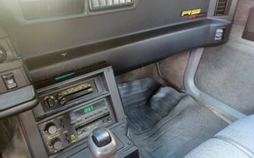 Chevrolet-Camaro-1992-Hatchback-10
