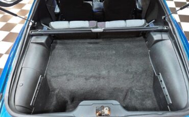 Chevrolet-Camaro-1992-Hatchback-6