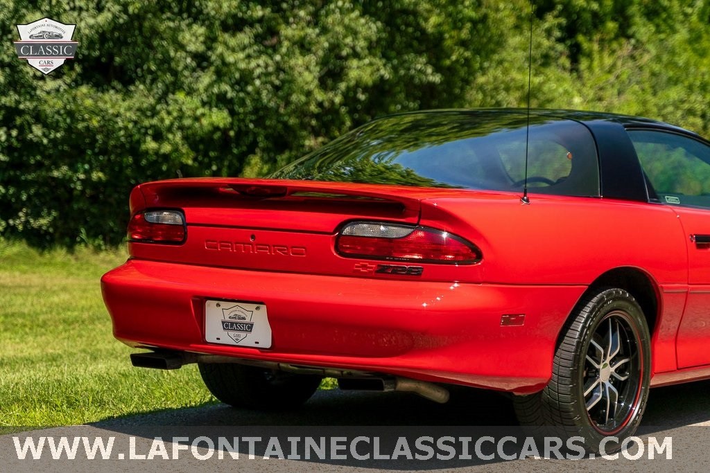 Chevrolet-Camaro-1993-2D-Coupe-27