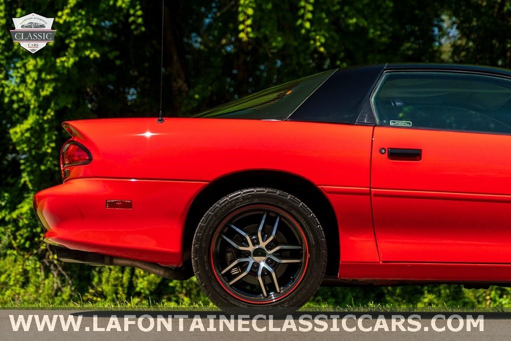 Chevrolet-Camaro-1993-2D-Coupe-29