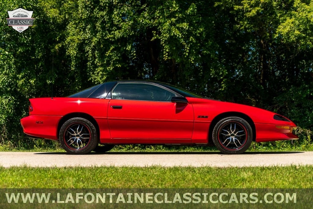 Chevrolet-Camaro-1993-2D-Coupe-33