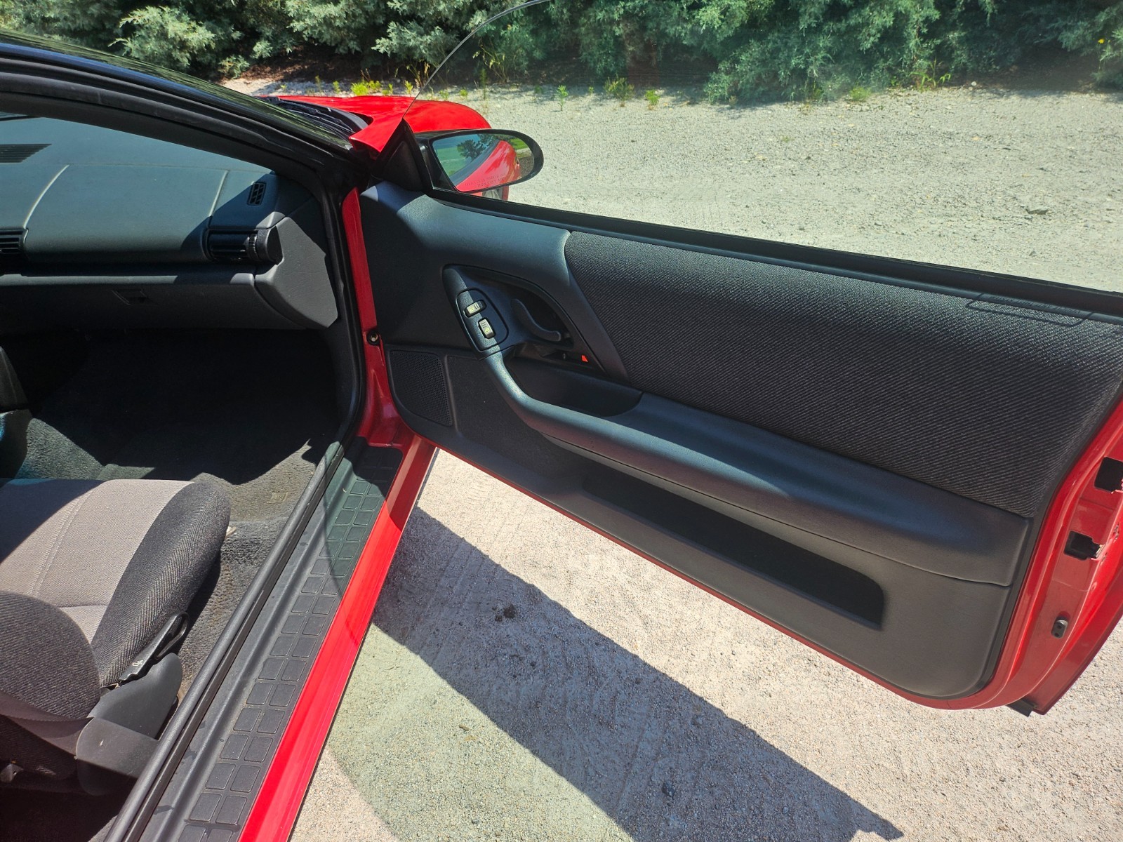 Chevrolet-Camaro-1993-Coupe-10