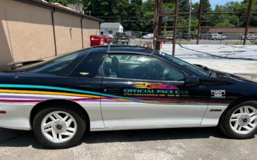 Chevrolet-Camaro-1993-Hatchback-5