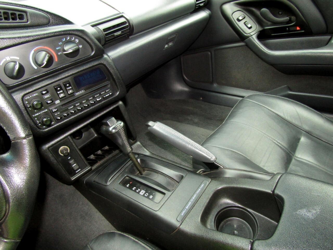 Chevrolet-Camaro-1995-Convertible-22