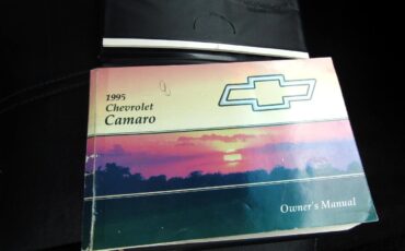 Chevrolet-Camaro-1995-Convertible-33