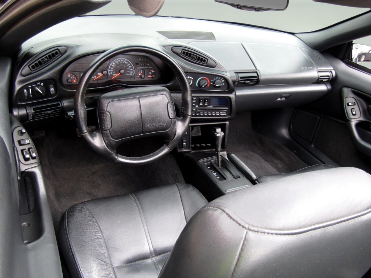 Chevrolet-Camaro-1995-Convertible-9