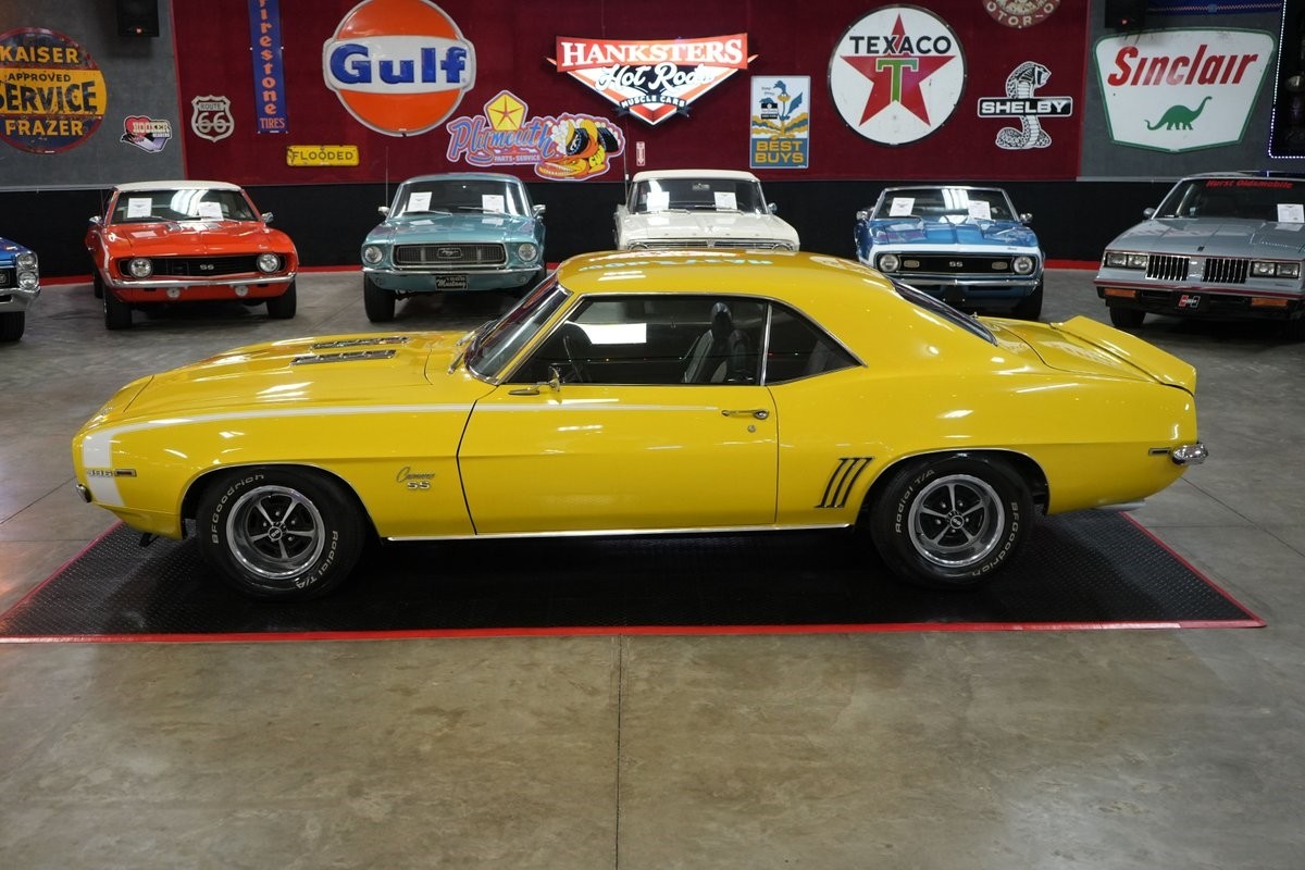 Chevrolet-Camaro-RSSS-Style-1969-Coupe-10