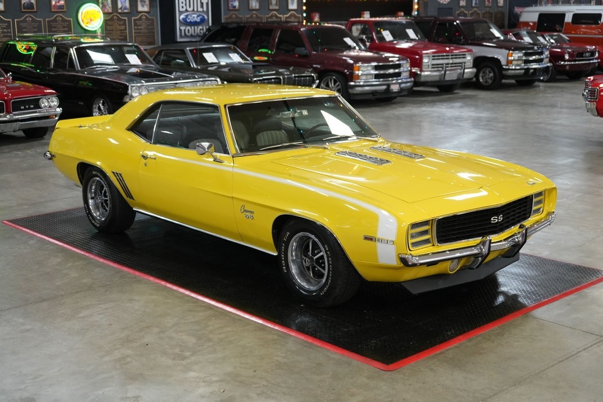 Chevrolet-Camaro-RSSS-Style-1969-Coupe-16