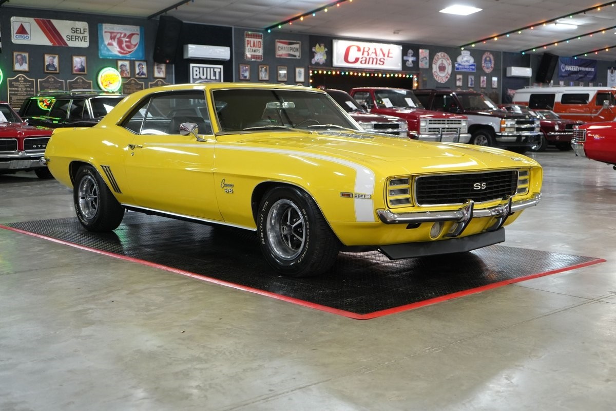 Chevrolet-Camaro-RSSS-Style-1969-Coupe-24