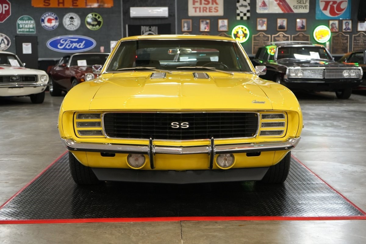 Chevrolet-Camaro-RSSS-Style-1969-Coupe-25