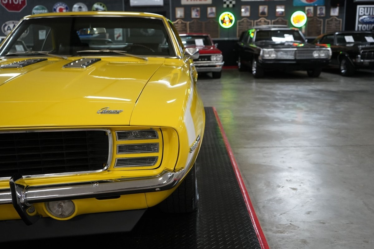 Chevrolet-Camaro-RSSS-Style-1969-Coupe-27