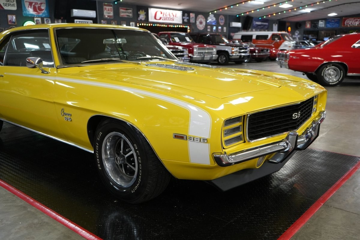 Chevrolet-Camaro-RSSS-Style-1969-Coupe-29