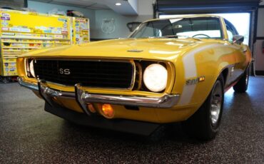 Chevrolet-Camaro-RSSS-Style-1969-Coupe-30