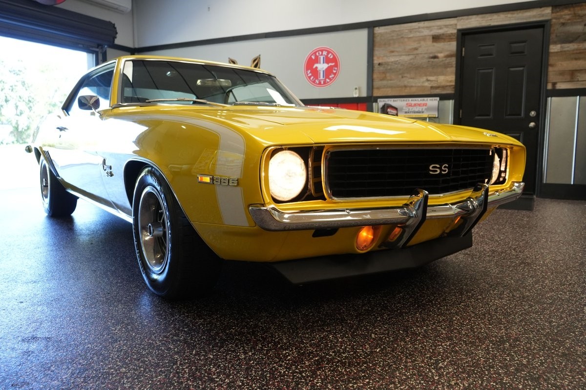Chevrolet-Camaro-RSSS-Style-1969-Coupe-32