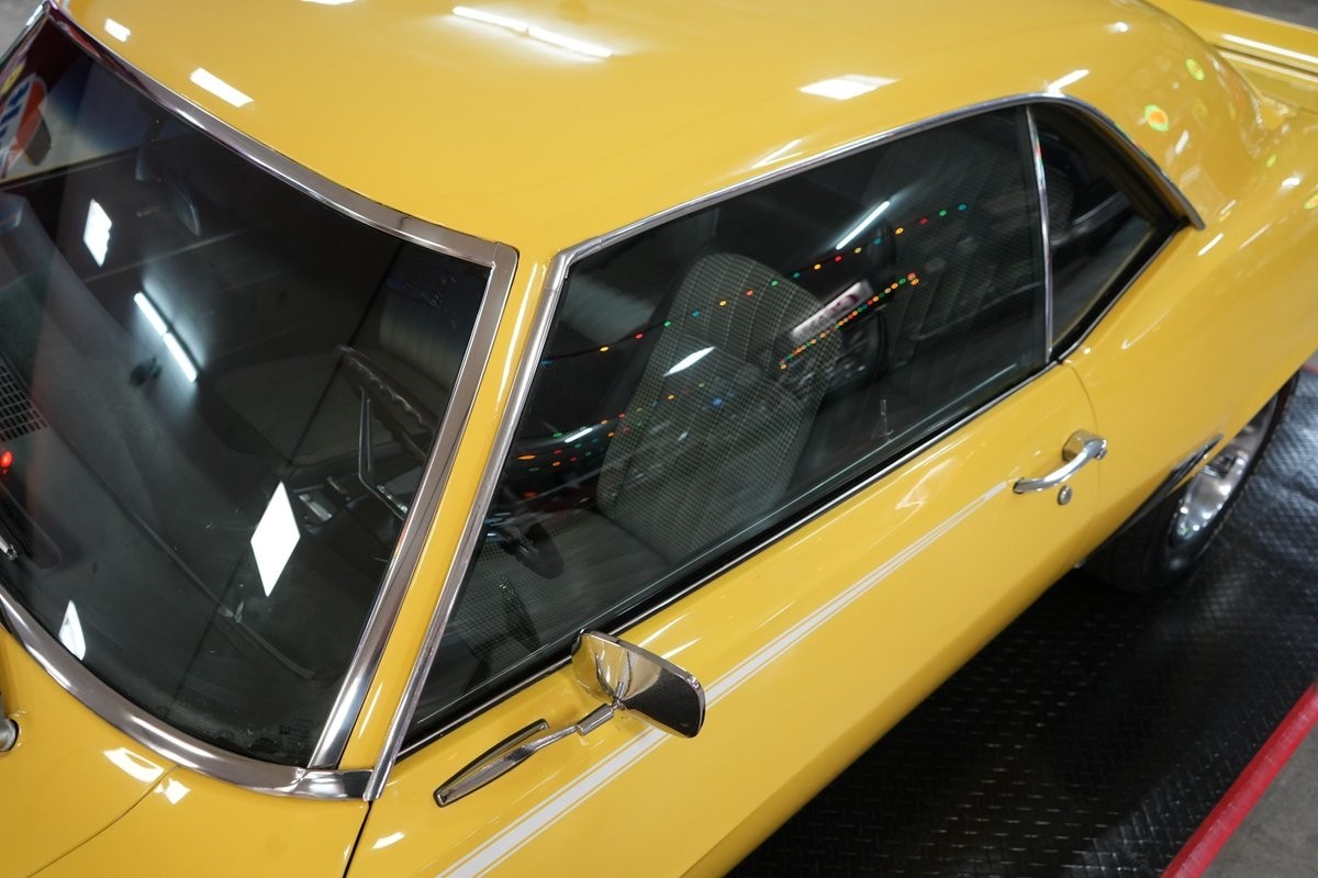 Chevrolet-Camaro-RSSS-Style-1969-Coupe-39