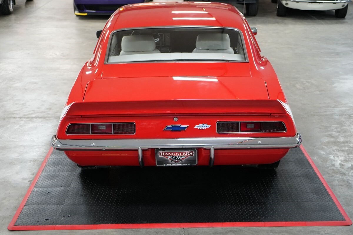 Chevrolet-Camaro-Yenko-Style-1969-Coupe-13