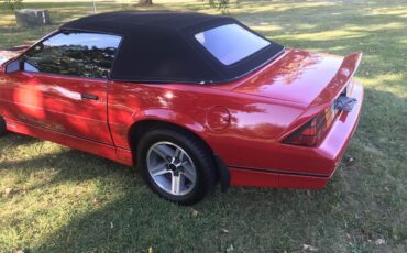 Chevrolet-Camaro-iroc-z28-1987-Red-Red-11