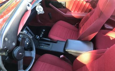 Chevrolet-Camaro-iroc-z28-1987-Red-Red-3