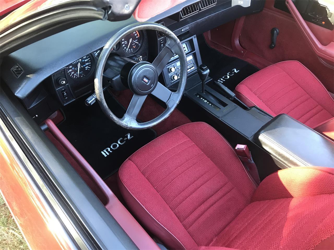 Chevrolet-Camaro-iroc-z28-1987-Red-Red-5