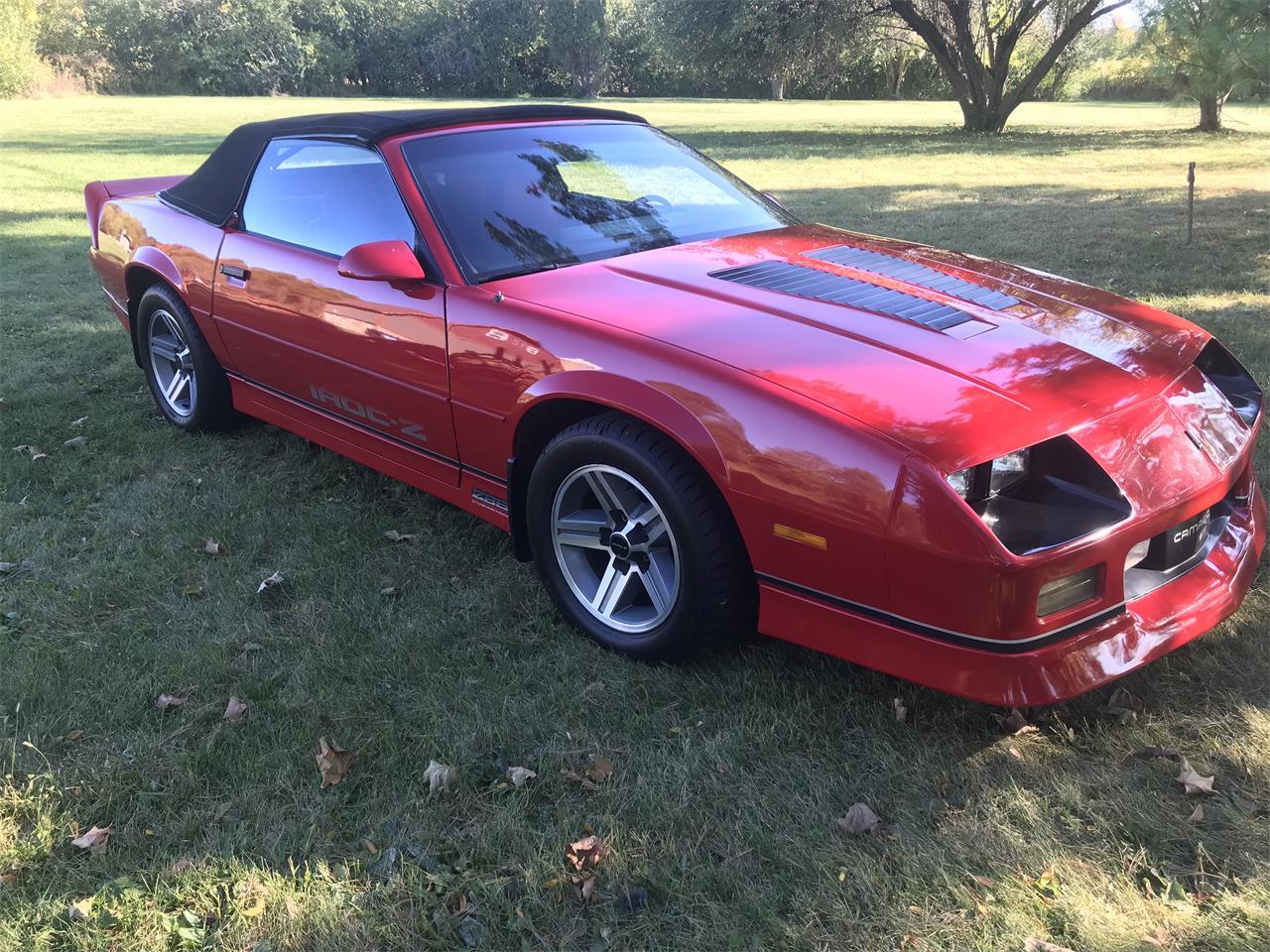 Chevrolet-Camaro-iroc-z28-1987-Red-Red-6