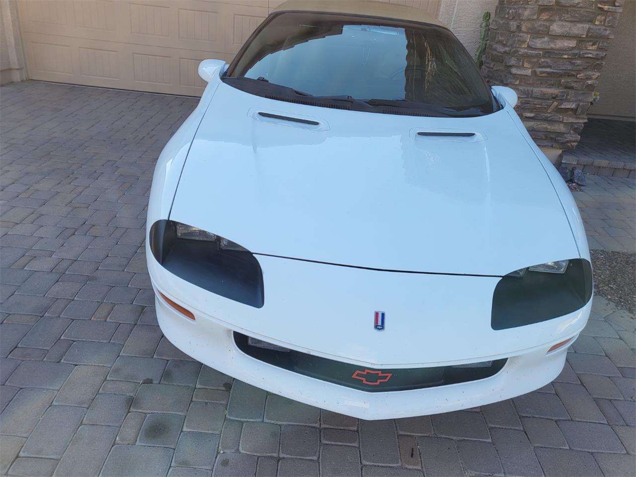 Chevrolet-Camaro-lt-1995-White-Tan-1
