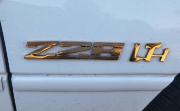 Chevrolet-Camaro-lt-1995-White-Tan-7