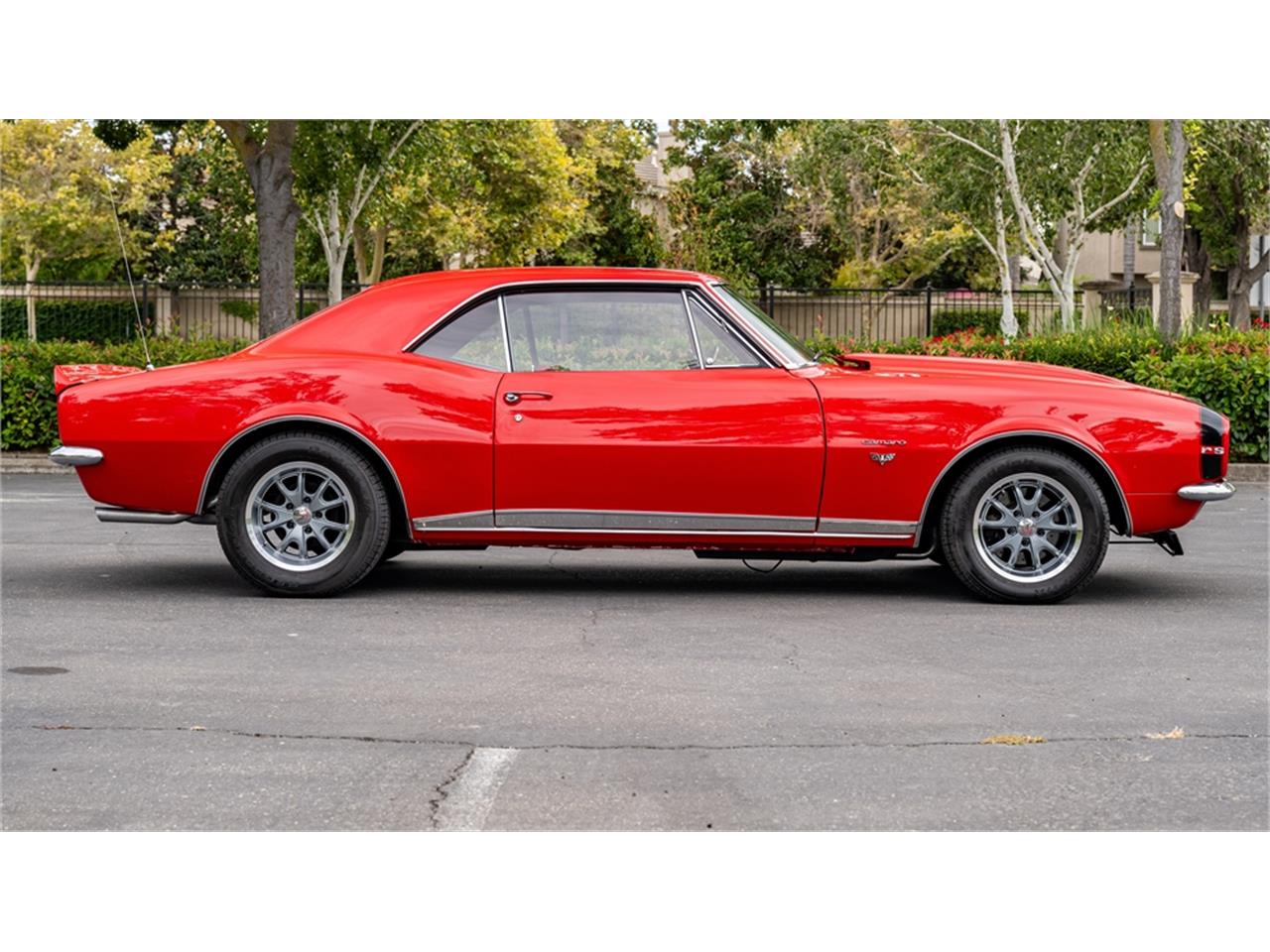 Chevrolet-Camaro-rs-1967-Bolero-Red-Red-1