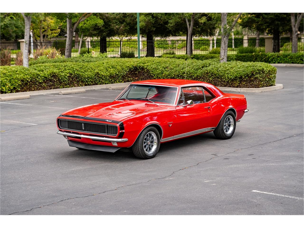 Chevrolet-Camaro-rs-1967-Bolero-Red-Red-17