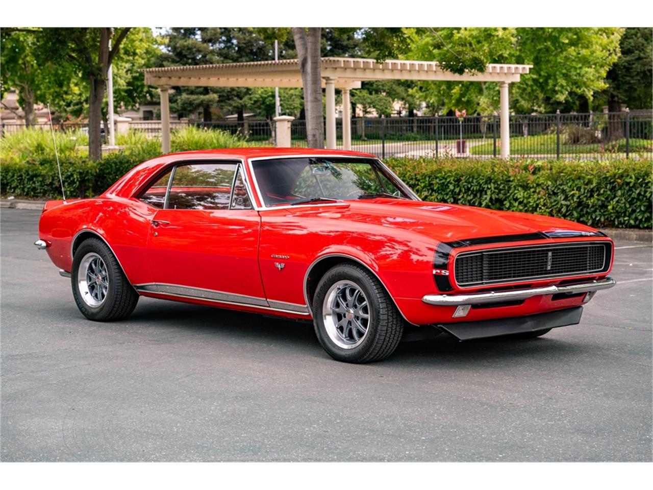 Chevrolet-Camaro-rs-1967-Bolero-Red-Red-21