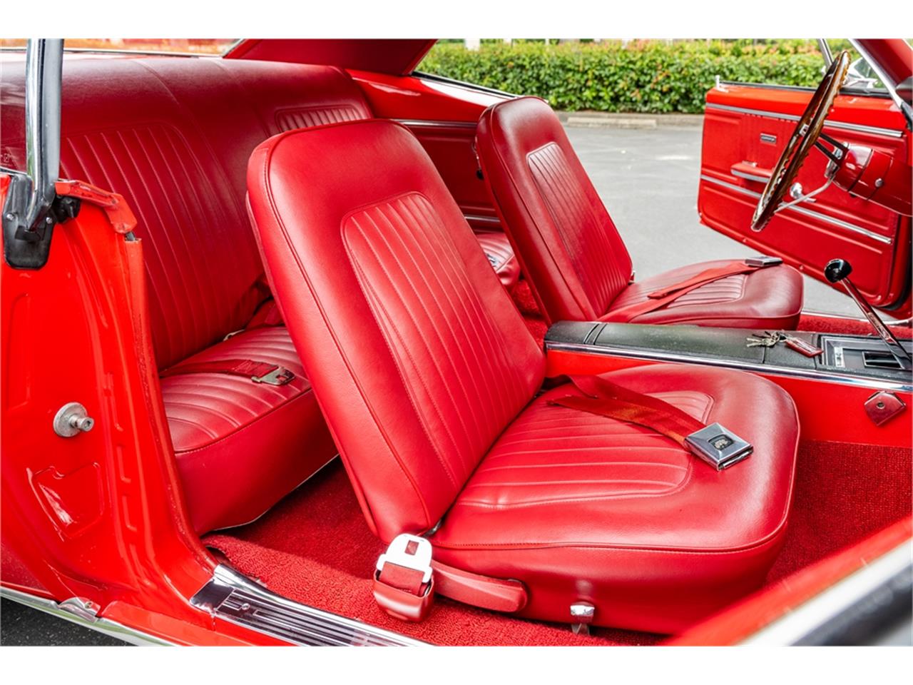 Chevrolet-Camaro-rs-1967-Bolero-Red-Red-36