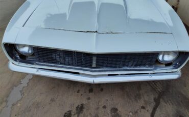 Chevrolet-Camaro-rs-1968-White-Black-1