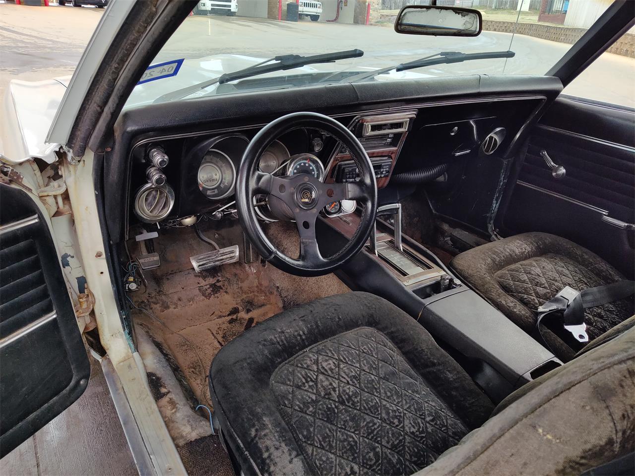 Chevrolet-Camaro-rs-1968-White-Black-17