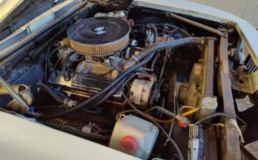 Chevrolet-Camaro-rs-1968-White-Black-37