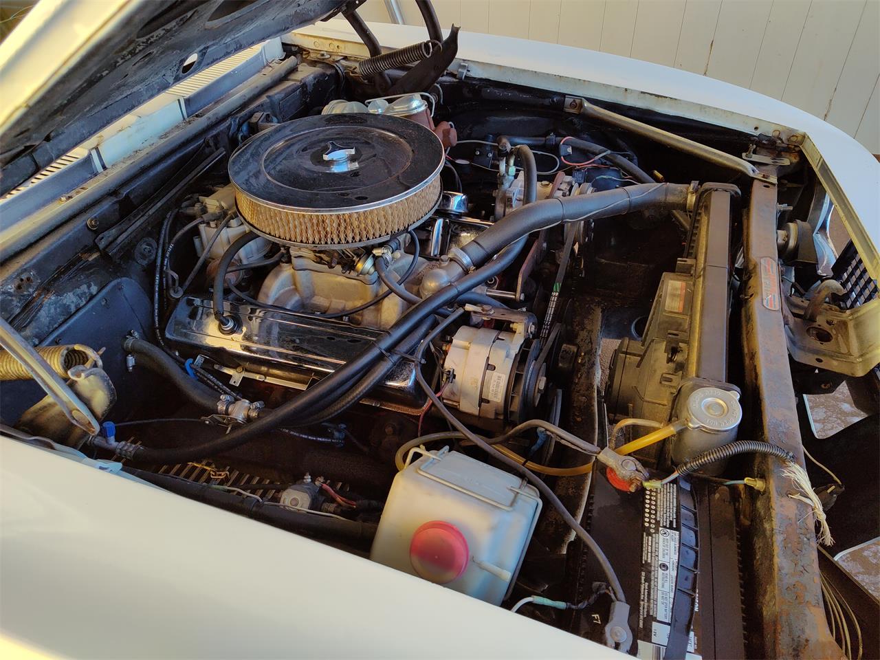 Chevrolet-Camaro-rs-1968-White-Black-37