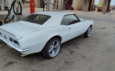 Chevrolet-Camaro-rs-1968-White-Black-5