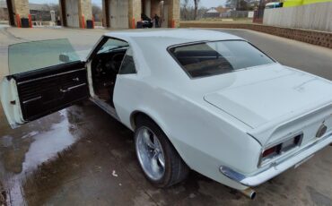 Chevrolet-Camaro-rs-1968-White-Black-9