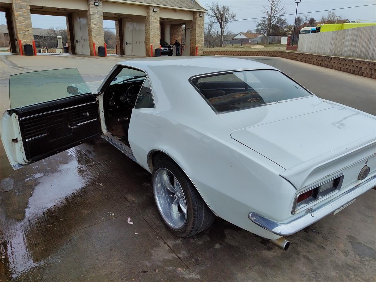 Chevrolet-Camaro-rs-1968-White-Black-9