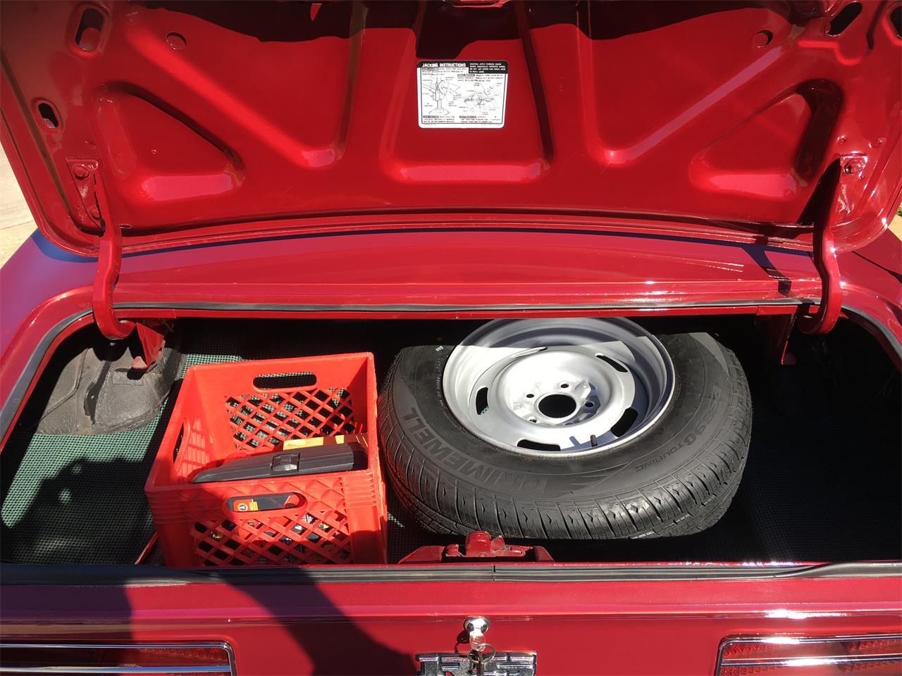 Chevrolet-Camaro-rs-1969-BurgandyRed-Black-15